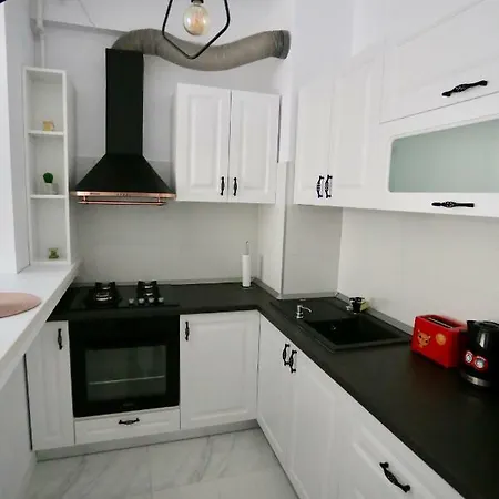 Selena Onix Blue Mamaia 1 *