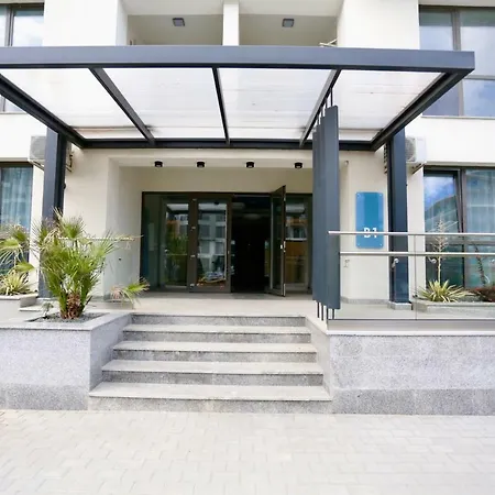 Selena Onix Blue Mamaia 1 *